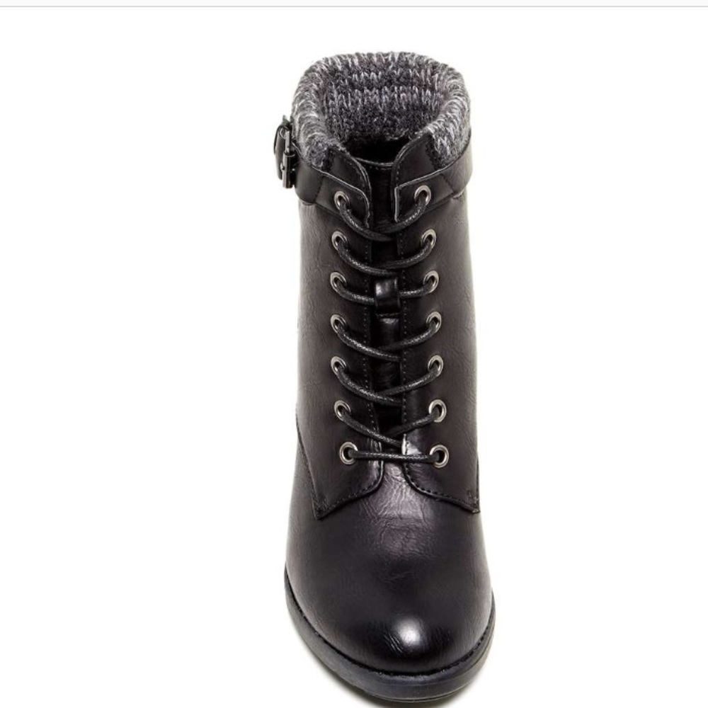 🔥 Sale 💜Mia George booties- 5 🌟🌟🌟🌟🌟 reviews - Picture 3 of 7